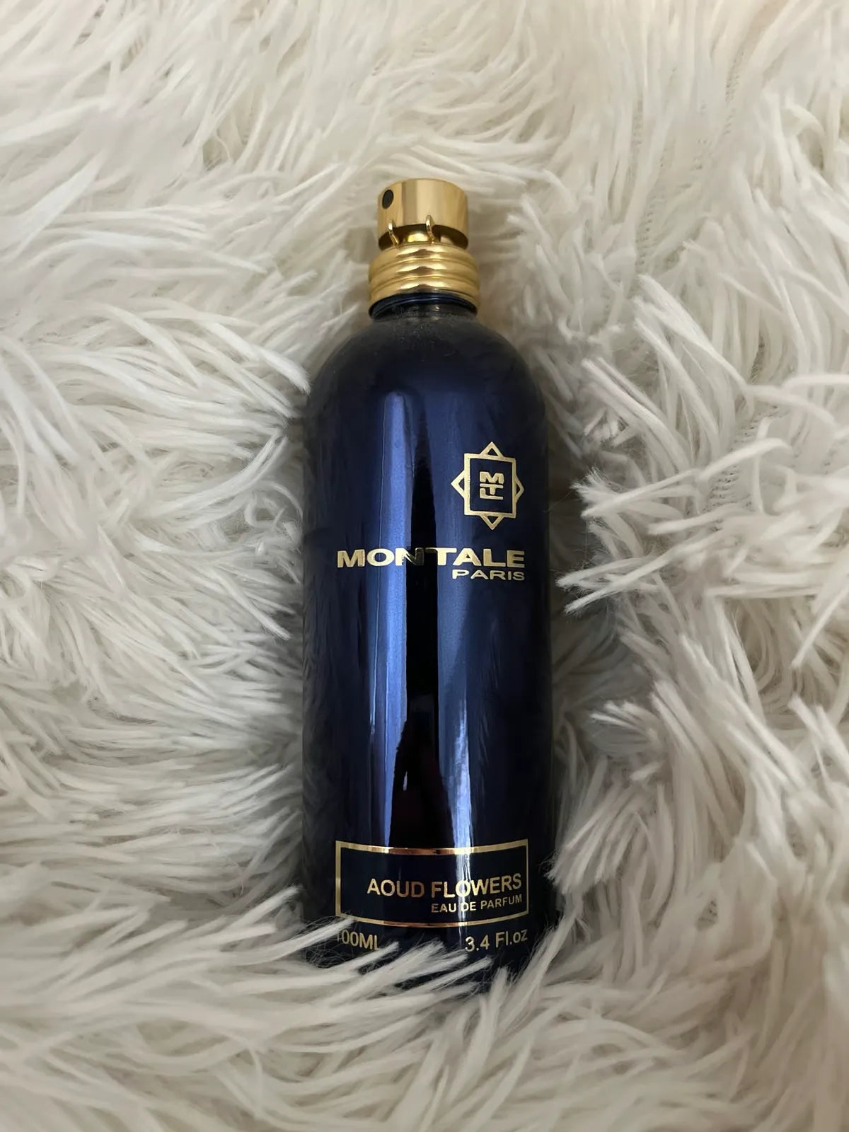 Fragancia masculina Montale Aoud Flowers con combinación de oud flores y almizcle