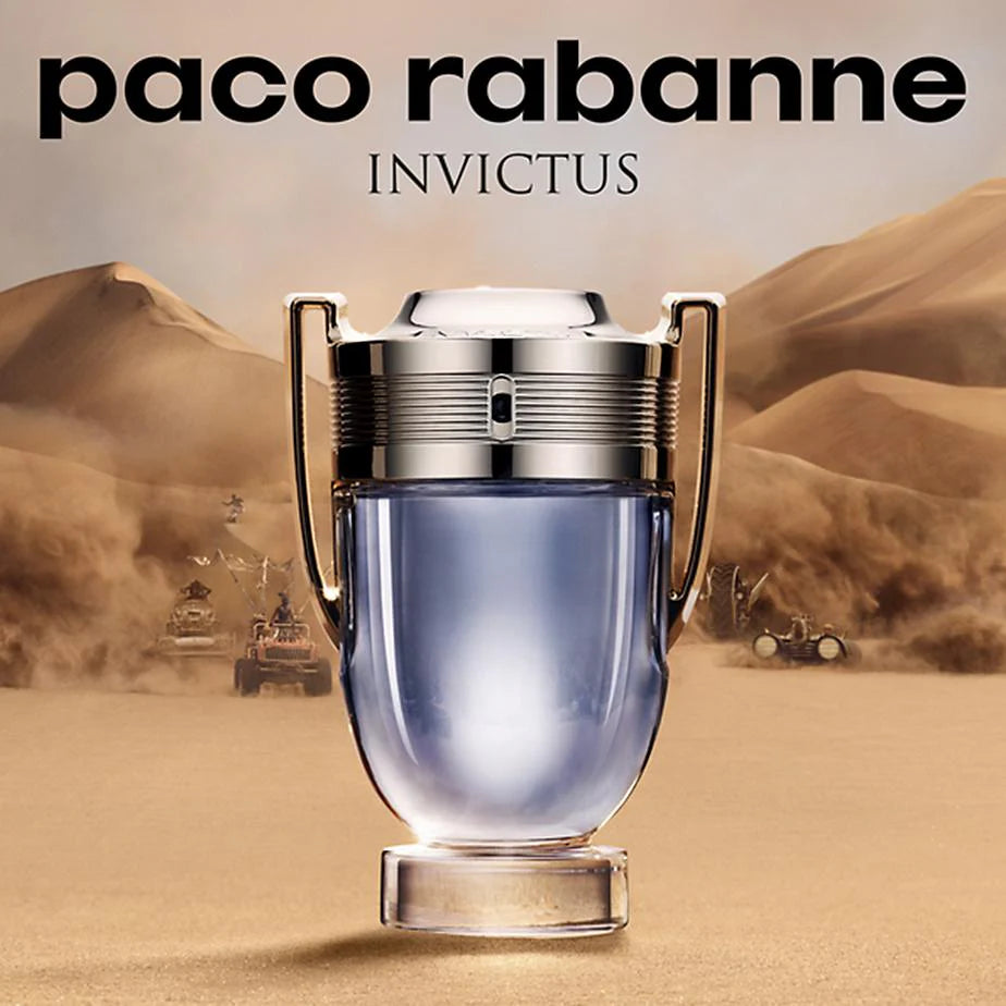 Frasco de Paco Rabanne Invictus EDT 100ml, perfume masculino con diseño de trofeo y aroma fresco amaderado
