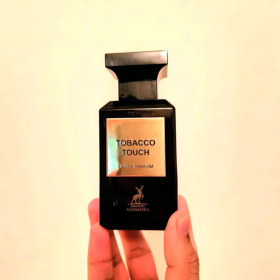 Vista frontal del perfume Tobacco Touch Maison Alhambra fragancia unisex sofisticada