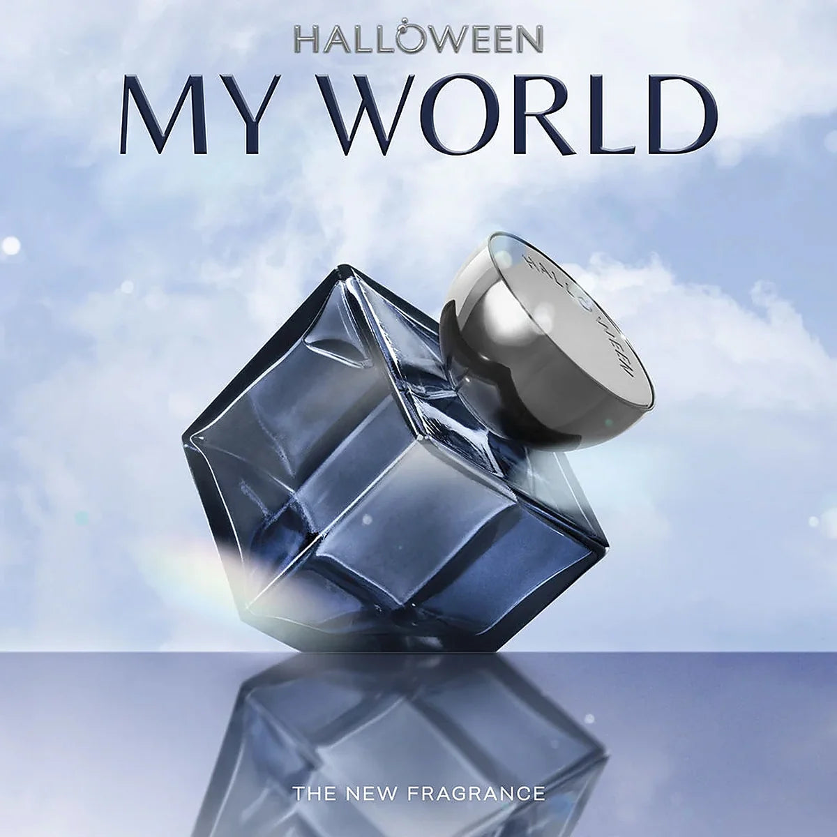 Vista frontal de Halloween My World EDP 125ml, destacando el diseño del frasco y la presentación de la fragancia masculina.