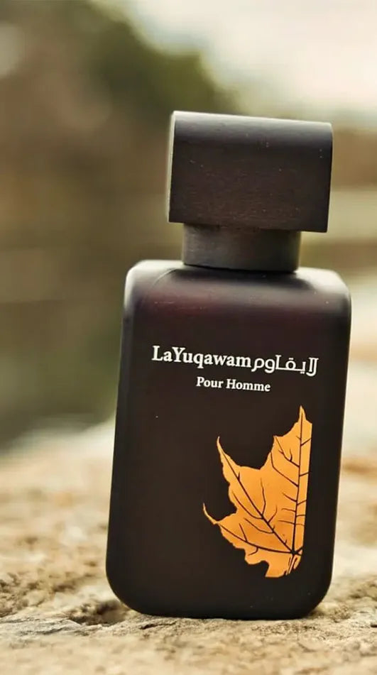 Colección de perfumes La Yuqawam de Rasasi para hombre y mujer con fragancias intensas, elegantes y sofisticadas.