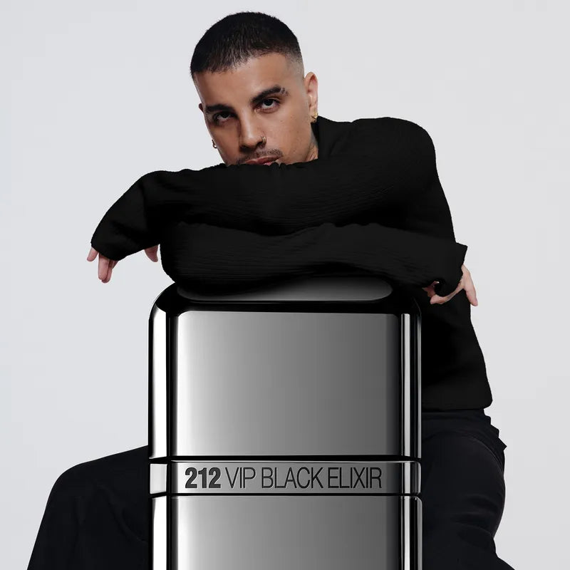 Caja del perfume 212 VIP Black Elixir Carolina Herrera Eau de Parfum Hombre 100ml