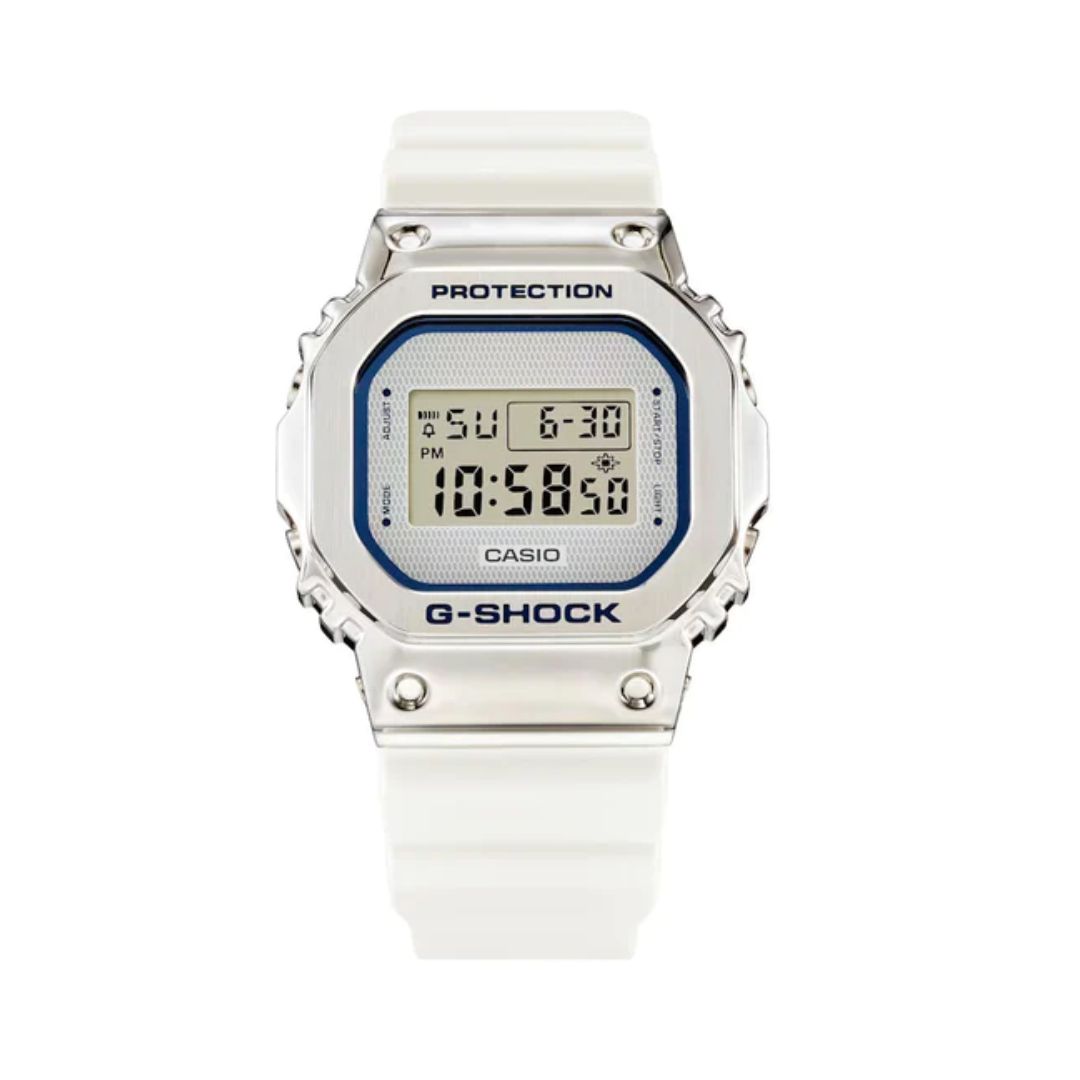 Reloj Casio GM-5600LC-7DR