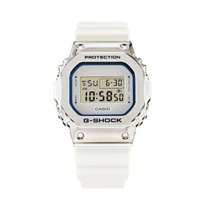 Reloj Casio GM-5600LC-7DR