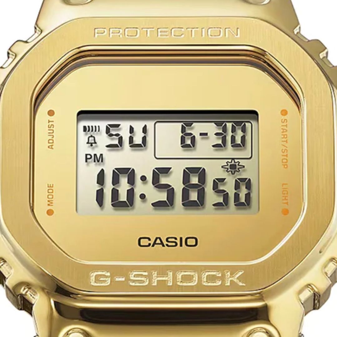 Reloj Casio GM-5600SG-9DR
