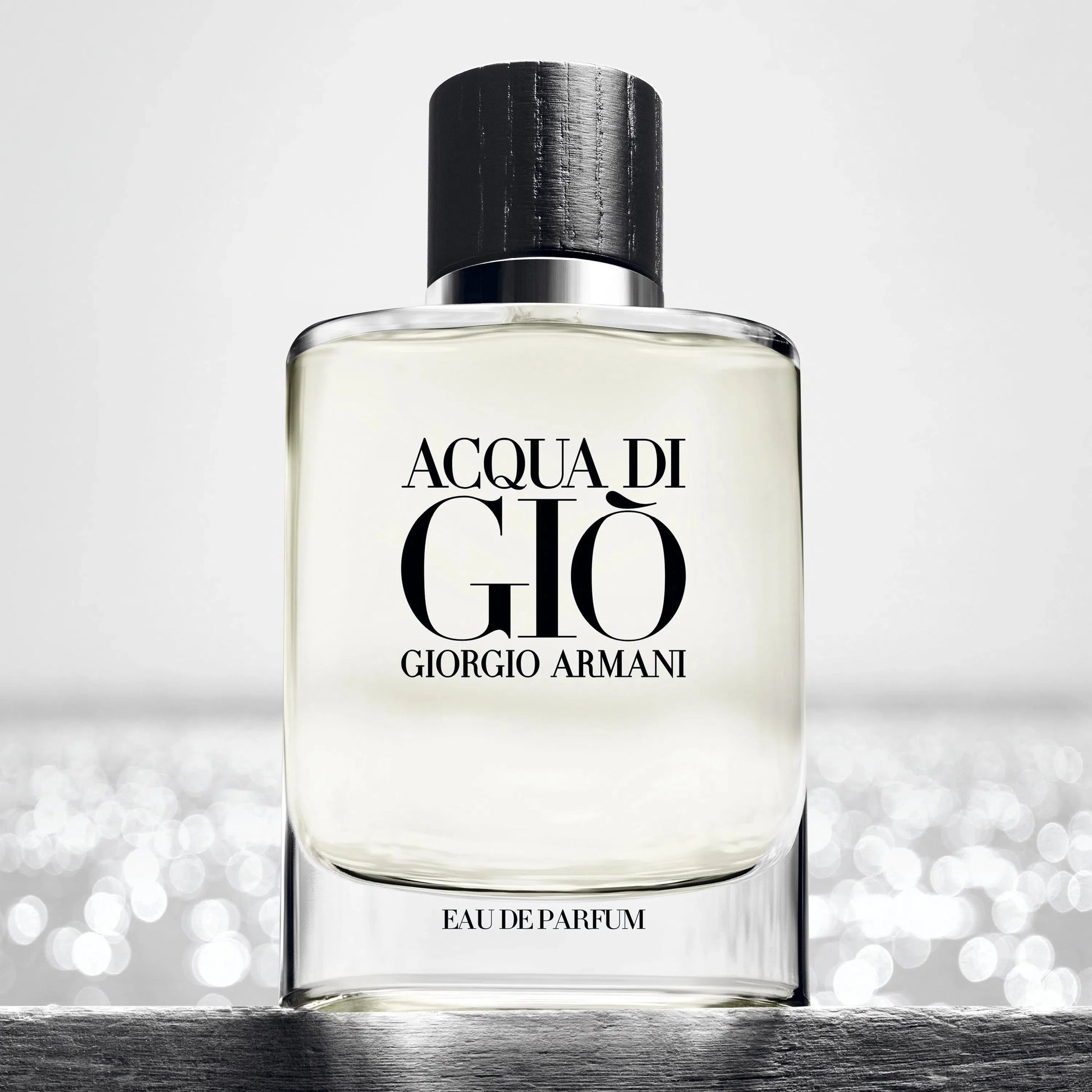 Perfume Giorgio Armani Acqua Di Gio EDP 75ml frasco elegante inspirado en el mar