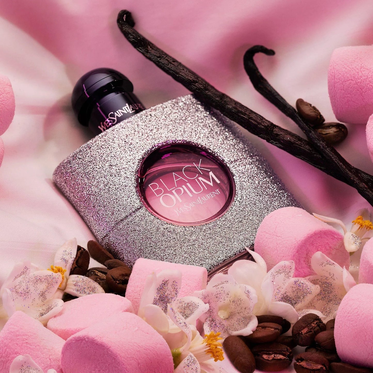 Detalle del frasco Black Opium Glitter Eau de Parfum