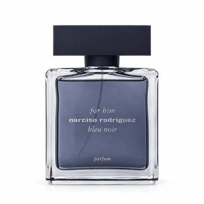 frasco de narciso rodriguez bleu noir parfum 100 ml para hombre sobre fondo blanco