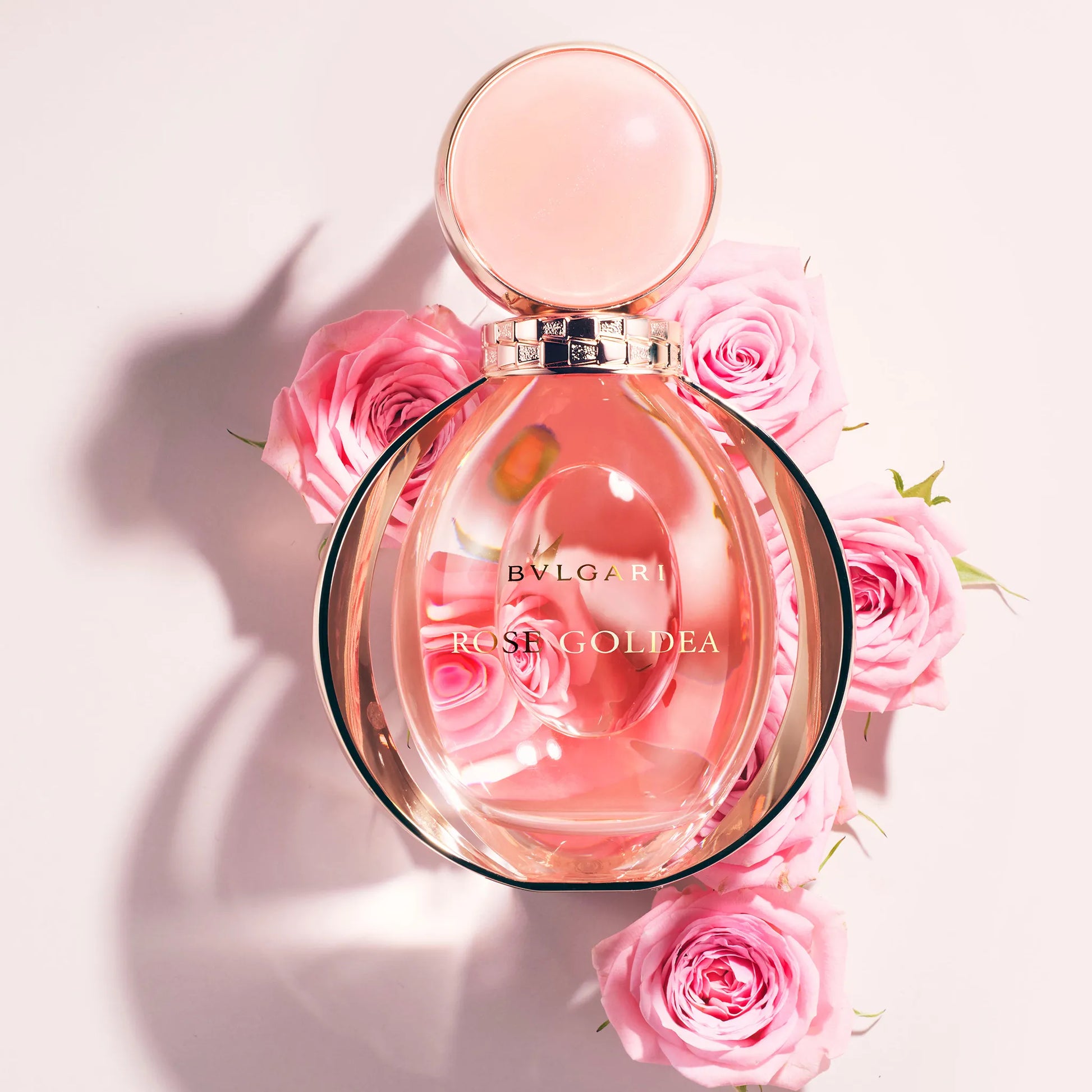 Detalle del frasco Bvlgari Rose Goldea Eau De Parfum Mujer 90ml