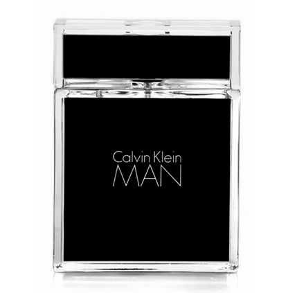 Vista frontal del perfume Calvin Klein Man fragancia masculina sofisticada
