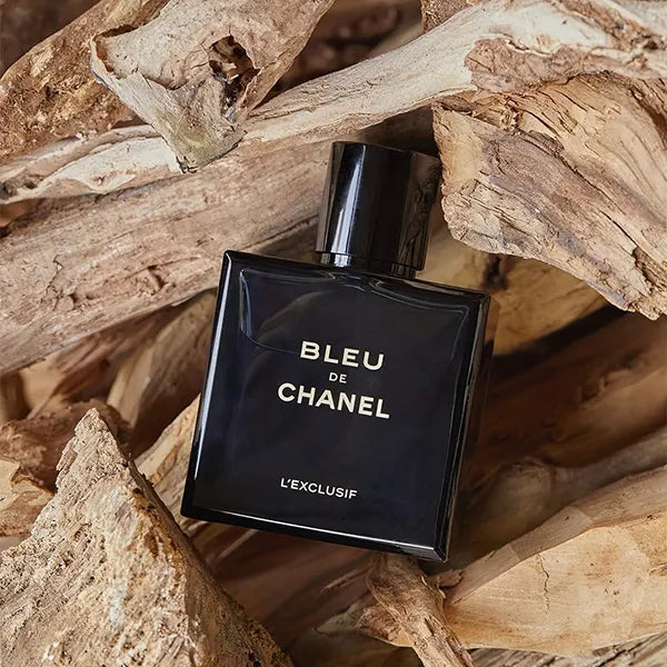 Fragancia masculina Chanel Bleu De Chanel L Exclusif 100ml Parfum con notas aromaticas amaderadas que reflejan distincion y elegancia