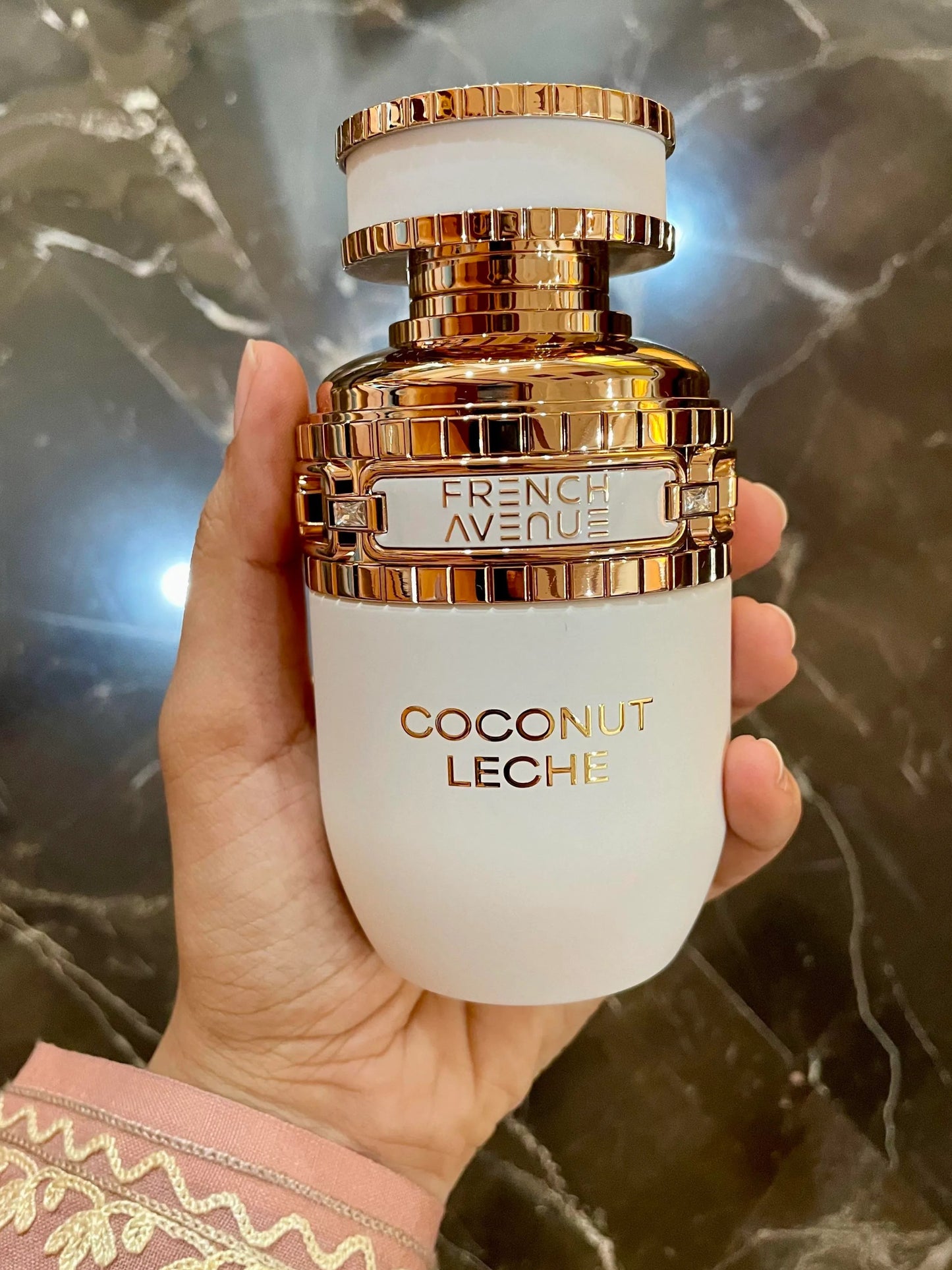 Presentación completa del perfume Coconut Leche French Avenue Eau De Parfum Mujer 100ml