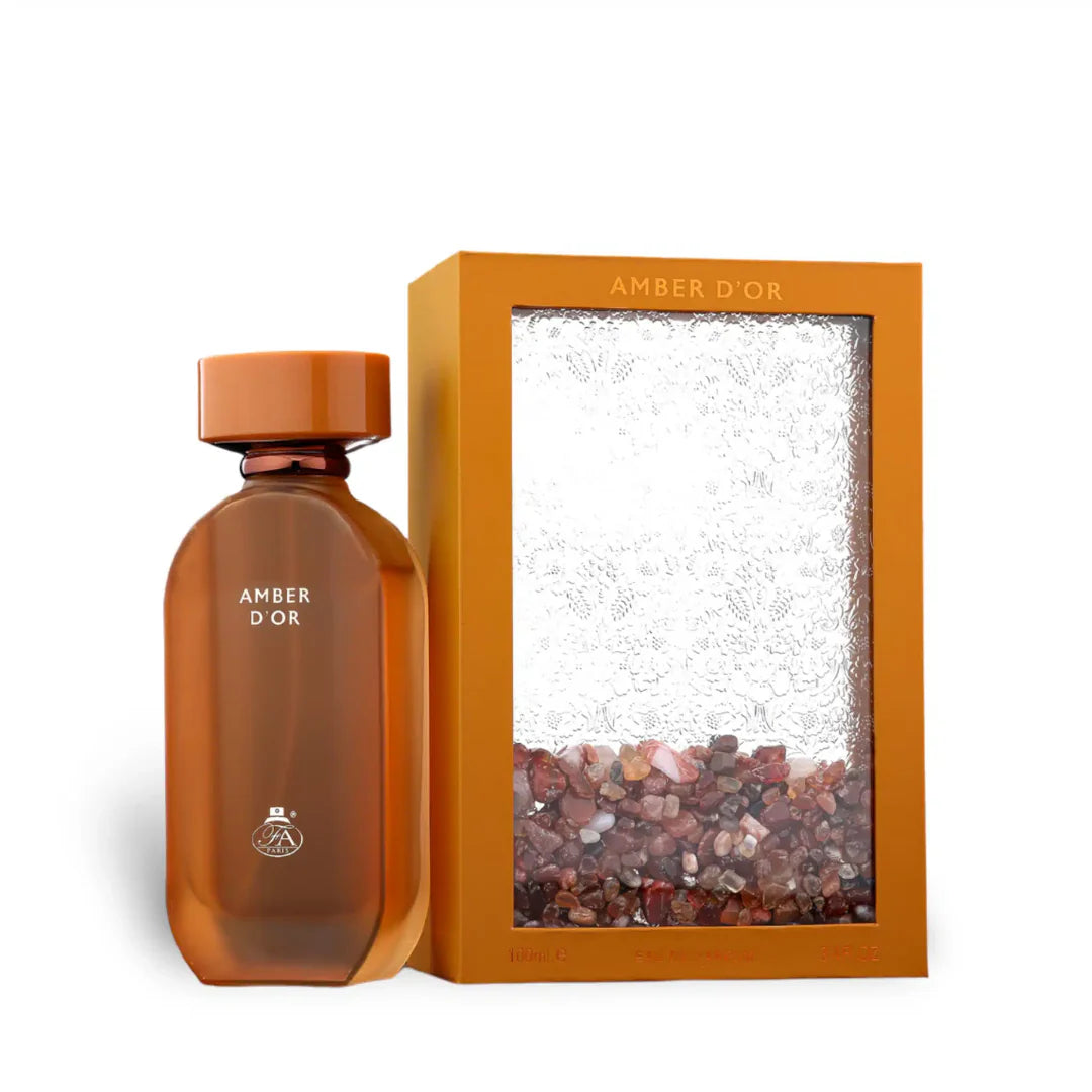 Detalle del frasco de Amber D´or resaltando su acabado brillante y lujoso