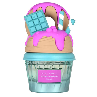 Frasco del perfume Lattafa Vanilla Freak con diseño elegante femenino