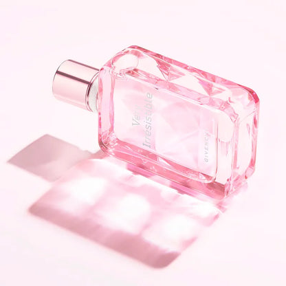Vista frontal del perfume Very Irresistible de Givenchy 80ml