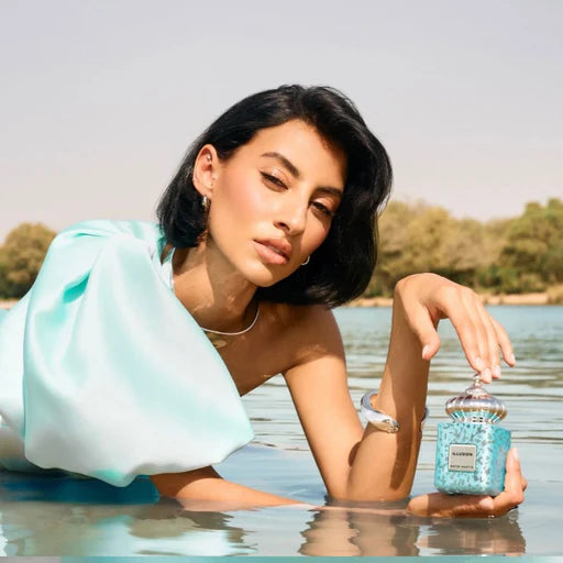 presentacion general del perfume illusion matin martin con frasco y empaque acomodados