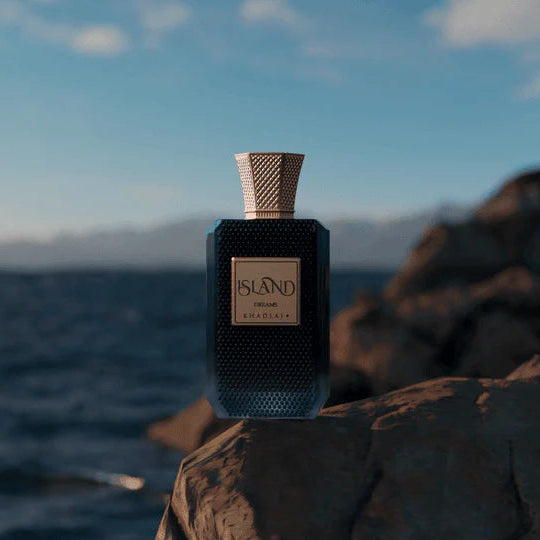 Presentación original del perfume Island Dreams Khadlaj 100ml