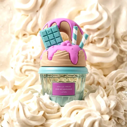 Vista frontal del perfume Lattafa Vanilla Freak para mujer