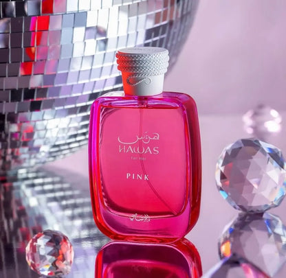 detalle del frasco Hawas Pink mostrando diseño y color rosado
