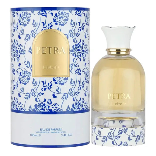 Botella dorada Lattafa Petra EDP 100ml con diseño inspirado en arquitectura árabe