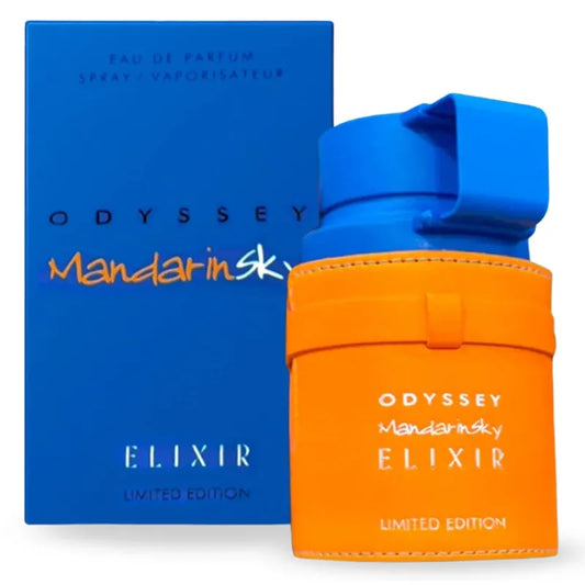 Botella azul degradé de perfume Odyssey Mandarin Sky con diseño moderno y elegante
