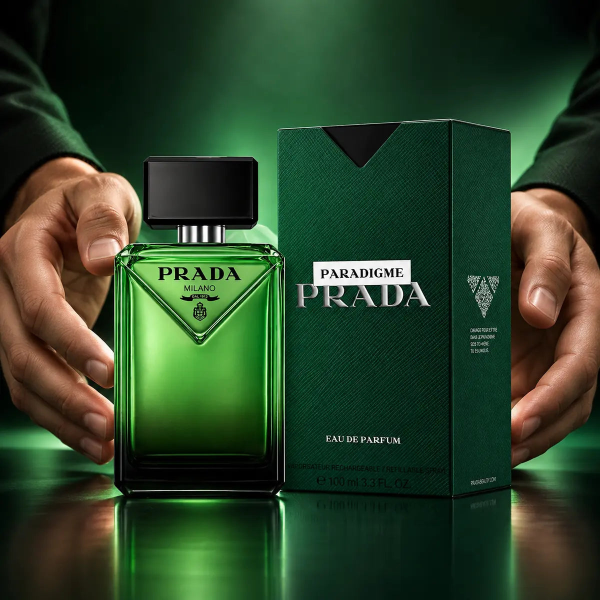 presentación publicitaria masculina de prada paradigme edp 100 ml