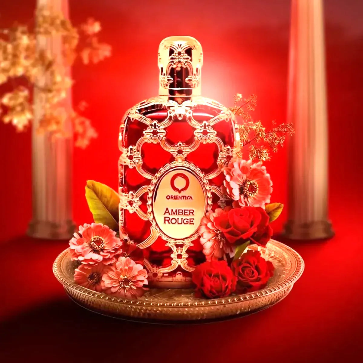 Publicidad del perfume oriental amaderado unisex Orientica Amber Rouge Eau de Parfum