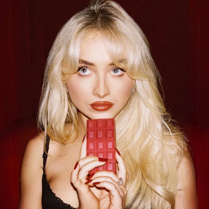 imagen de la caja y frasco del perfume Sabrina Carpenter Sweet Tooth Cherry Baby 75ml