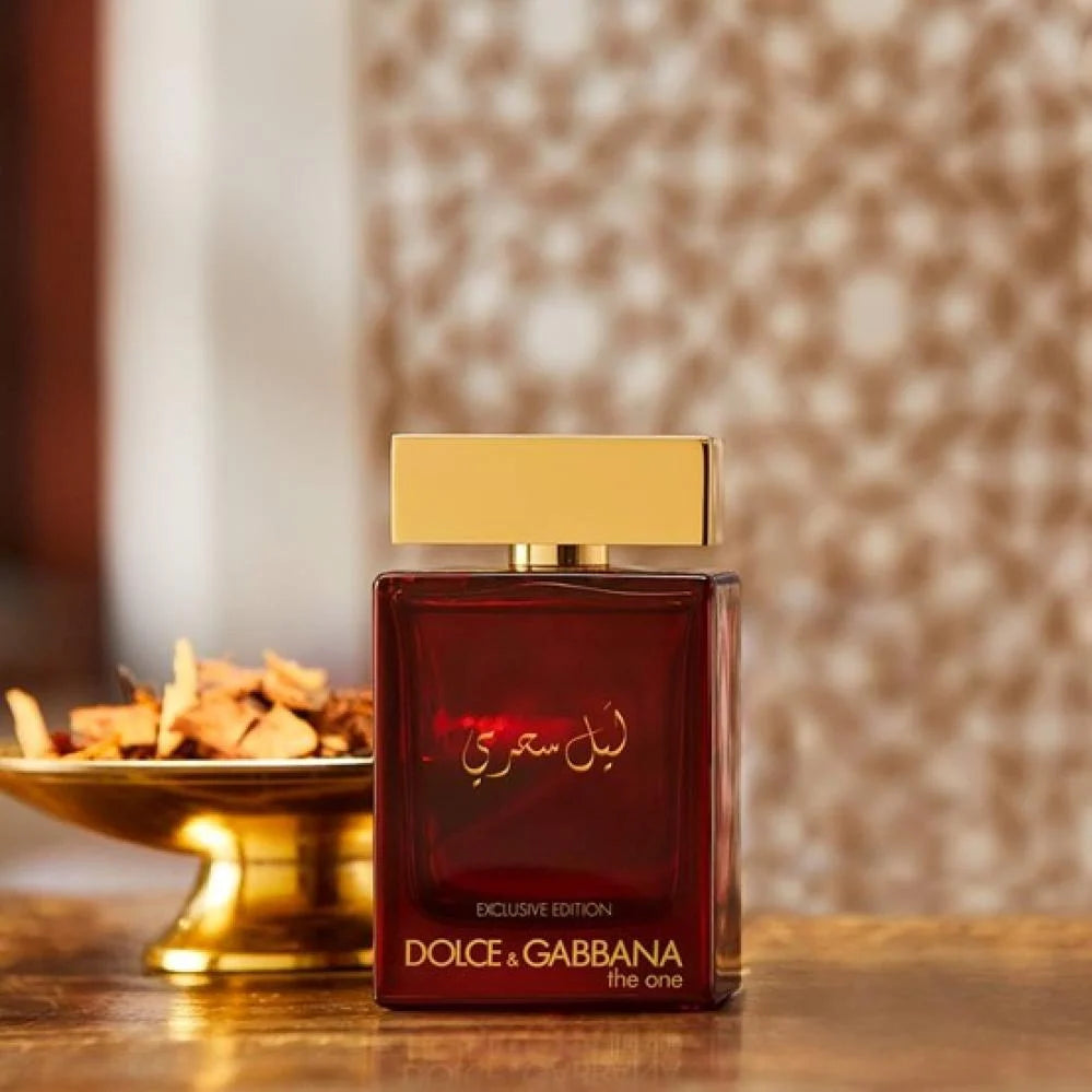 Detalle del frasco The One Mysterious Night Dolce & Gabbana Eau de Parfum Hombre 150ml