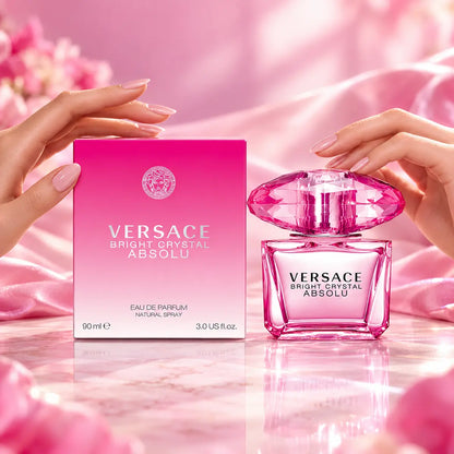 presentación publicitaria del perfume versace bright crystal absolu edp 90 ml para mujer