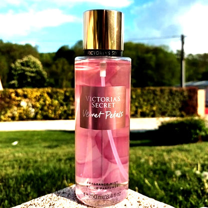 Victoria’s Secret Velvet Petals Body Mist 250 ml