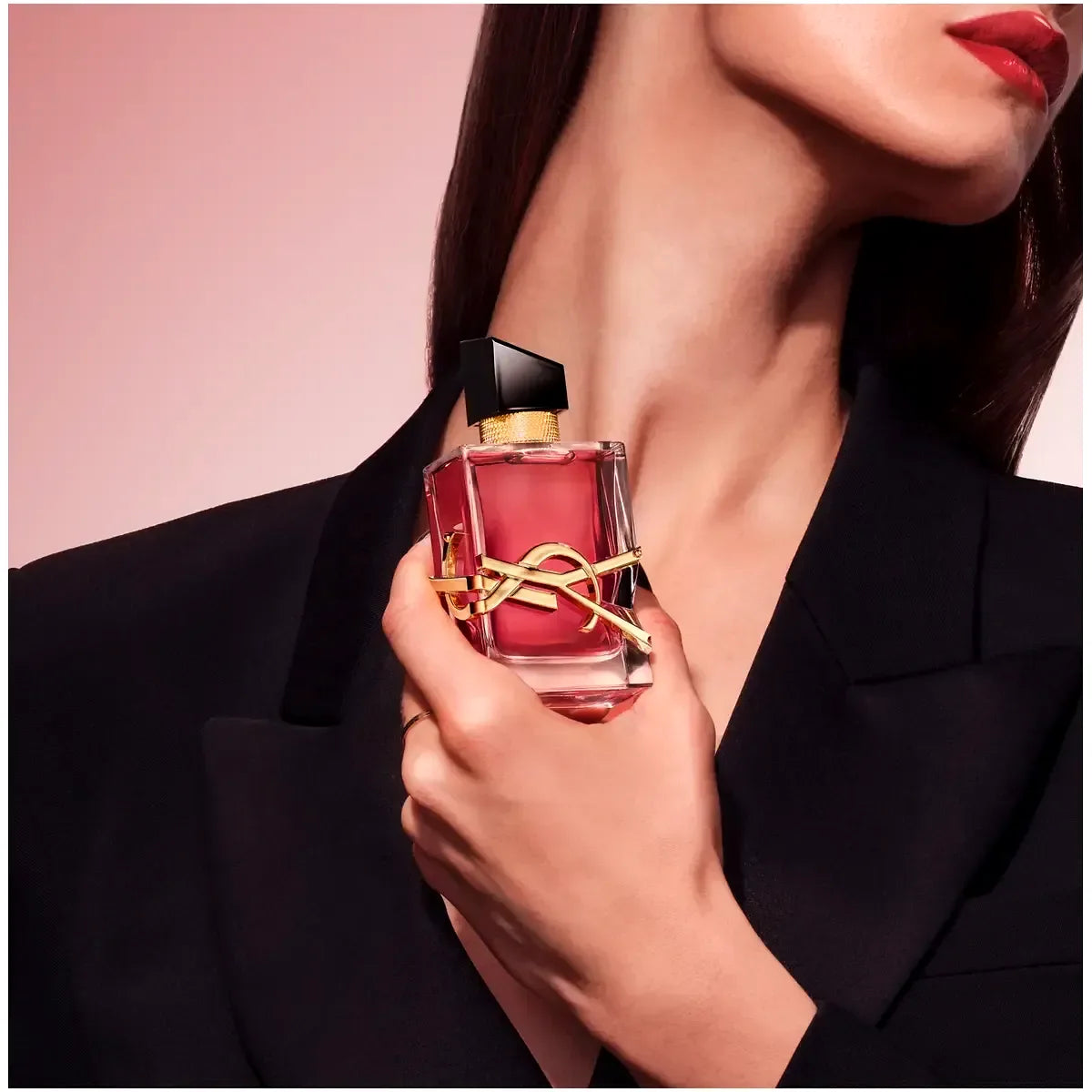 Vista frontal Yves Saint Laurent Libre Berry Crush EDP 90ml