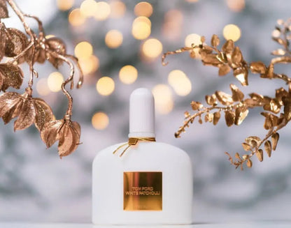 Alt: Vista lateral del perfume Tom Ford White Patchouli 100ml