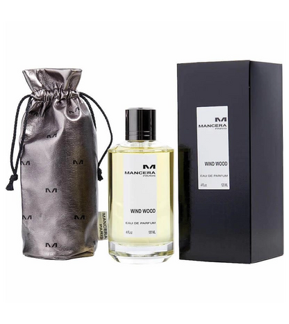 Caja del perfume Mancera Wind Wood con estilo sobrio y detalles dorados